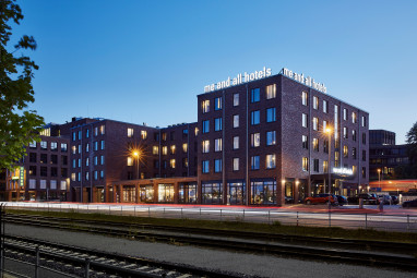 me and all hotel kiel - part of JdV by Hyatt: Exterior View