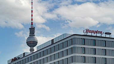 Hampton by Hilton Berlin City Centre Alexanderplatz: Vue extérieure