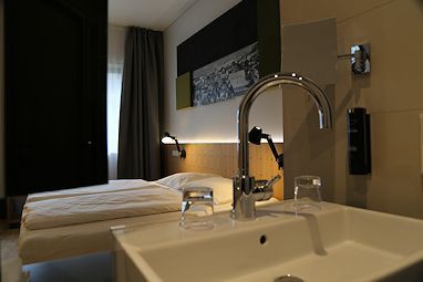 mk | hotel rüsselsheim: Room