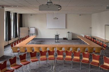 Internationales Tagungszentrum KARIMU: Salle de réunion