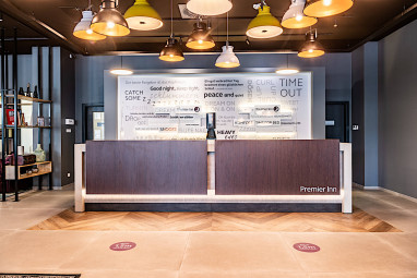 Premier Inn Wuppertal City Centre: Lobby