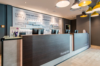 Premier Inn Stuttgart City Centre: Hall