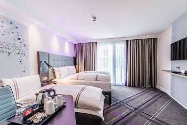 Premier Inn Stuttgart City Centre: Habitación