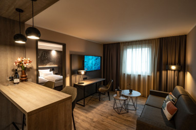 LOGINN Hotel Stuttgart Zuffenhausen: Chambre