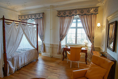 Tagungszentrum & Hotel Schloss Hohenfels: Room