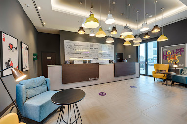 Premier Inn Regensburg City Centre: Lobby