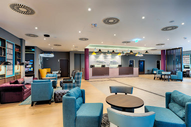 Premier Inn Düsseldorf City Friedrichstadt: Lobby