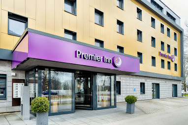 Premier Inn Lindau: Exterior View