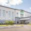 Wingate by Wyndham Savannah/Pooler